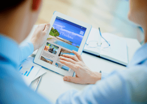 Communication digitale impression graphisme site web internet web master community manager lille lilloise agence freelance Francesca epicureo epicureo online petite agence pas cher flyer charte graphique affiches affiche PLV facing TPE PME hauts de france nord pas de calais région communiquer Agency logos logos illustrations images photographe évènements couleur couleurs imprimerie dessin SEO SEA marketing artisans graphiste rédactionnel magazine magasin magasins graphistes cartes de visite image de marque notoriété métropole réseaux sociaux Facebook linkedin instagram twitter